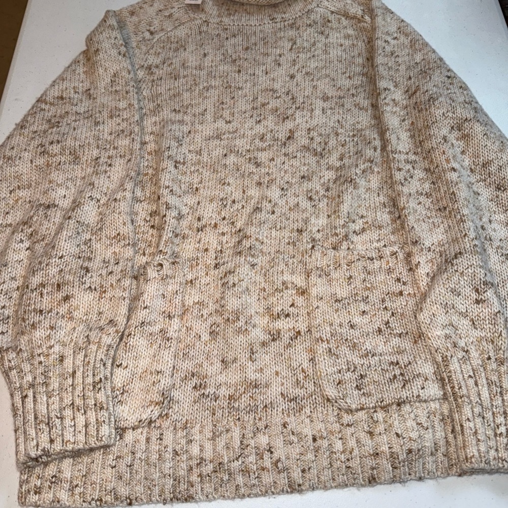 NWT LOU & GREY Beige speckled TURTLENECK SWEATer Size Large Retails $98 Cozy